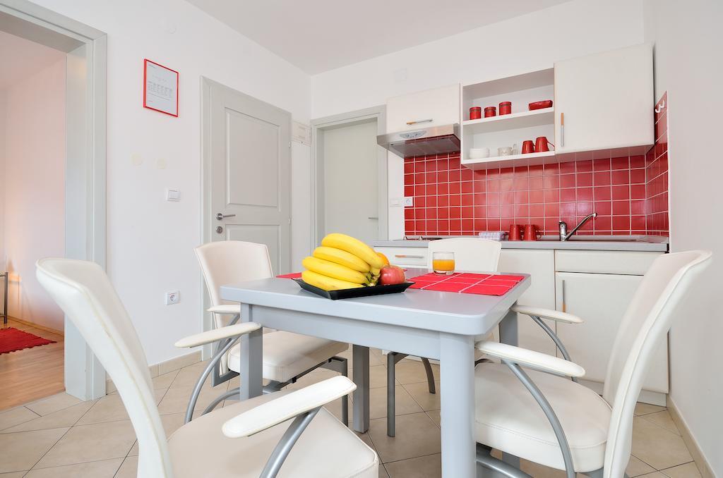 Nautilus Apartment *